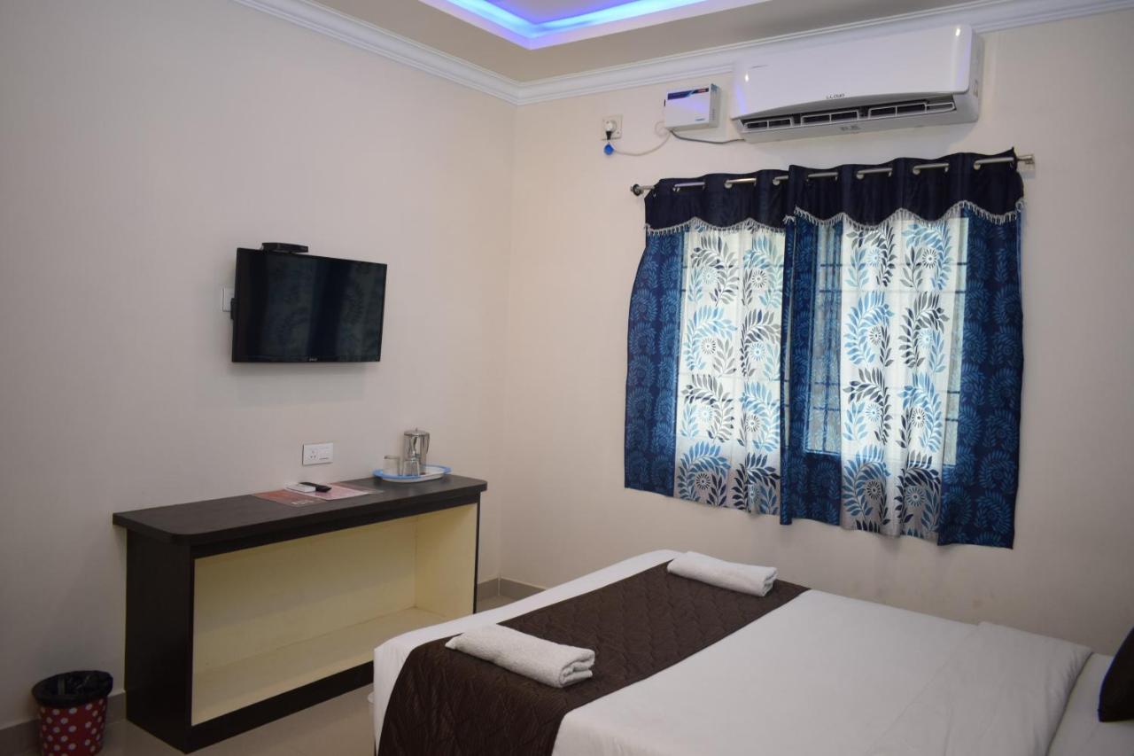 Bouvana Residency Pondicherry Exterior foto