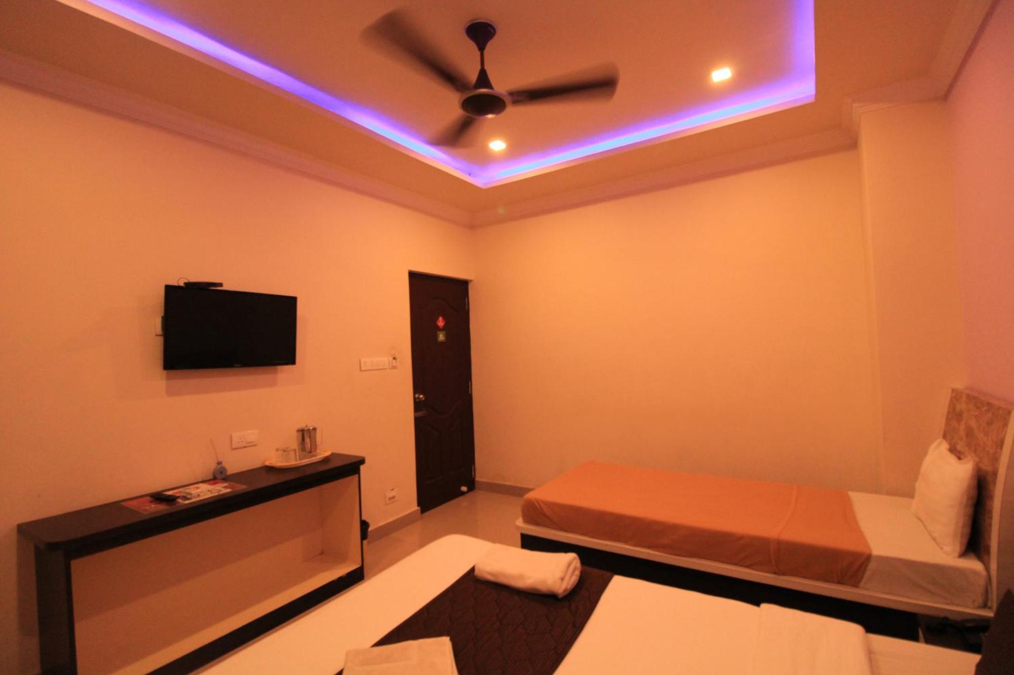 Bouvana Residency Pondicherry Exterior foto